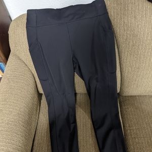 Black Lululemon leggings